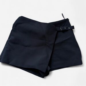 Zara Black Skort. Size L.